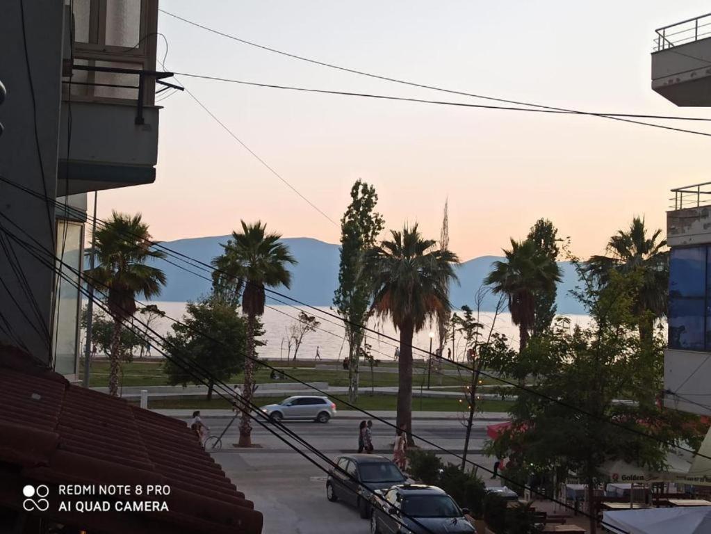 Vivi La Tua Con L'appartamento 2 Di Ervin! Enjoy Your With Ervin's 2! Vlore